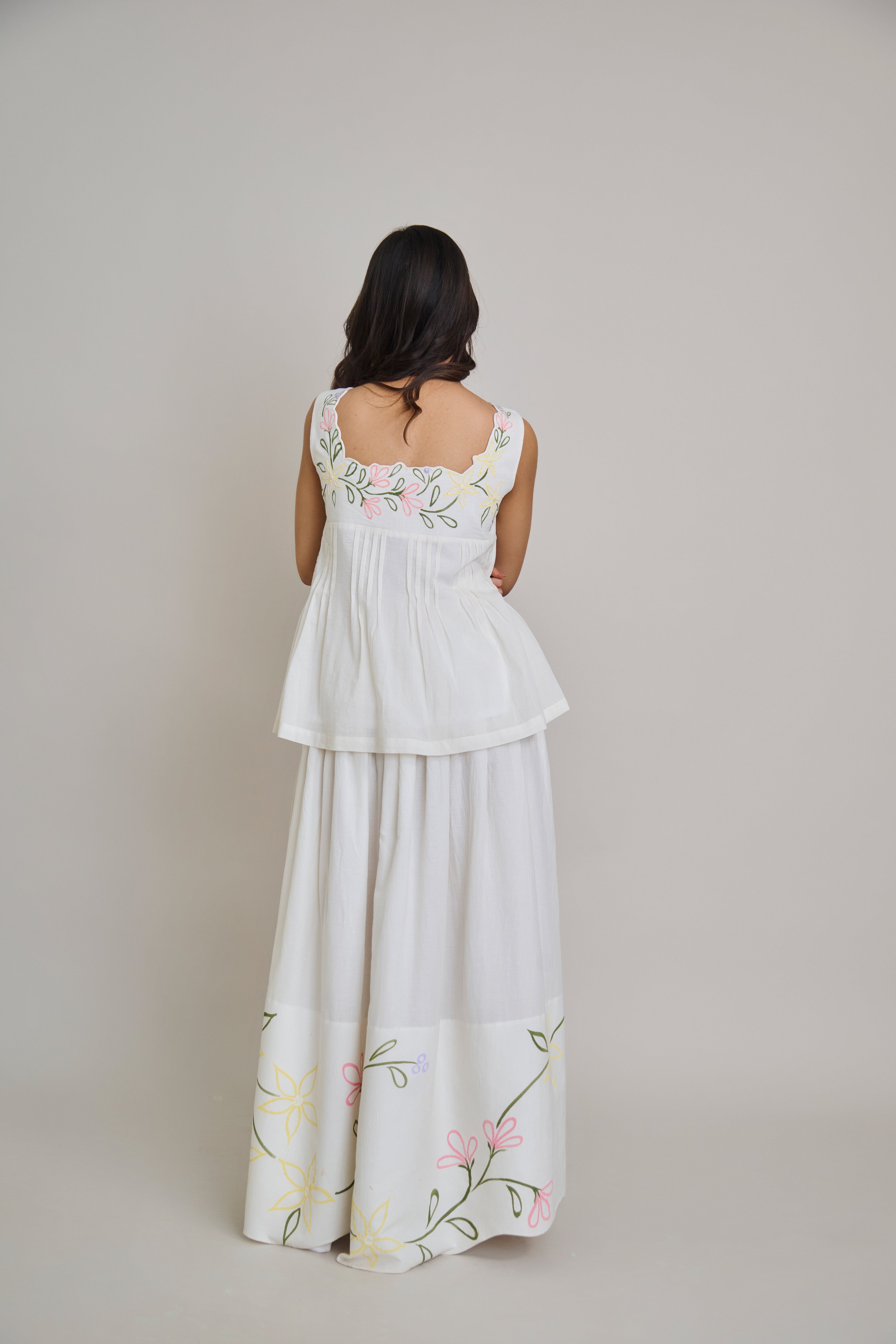 The Nature Necklace Skirt Cord Set
