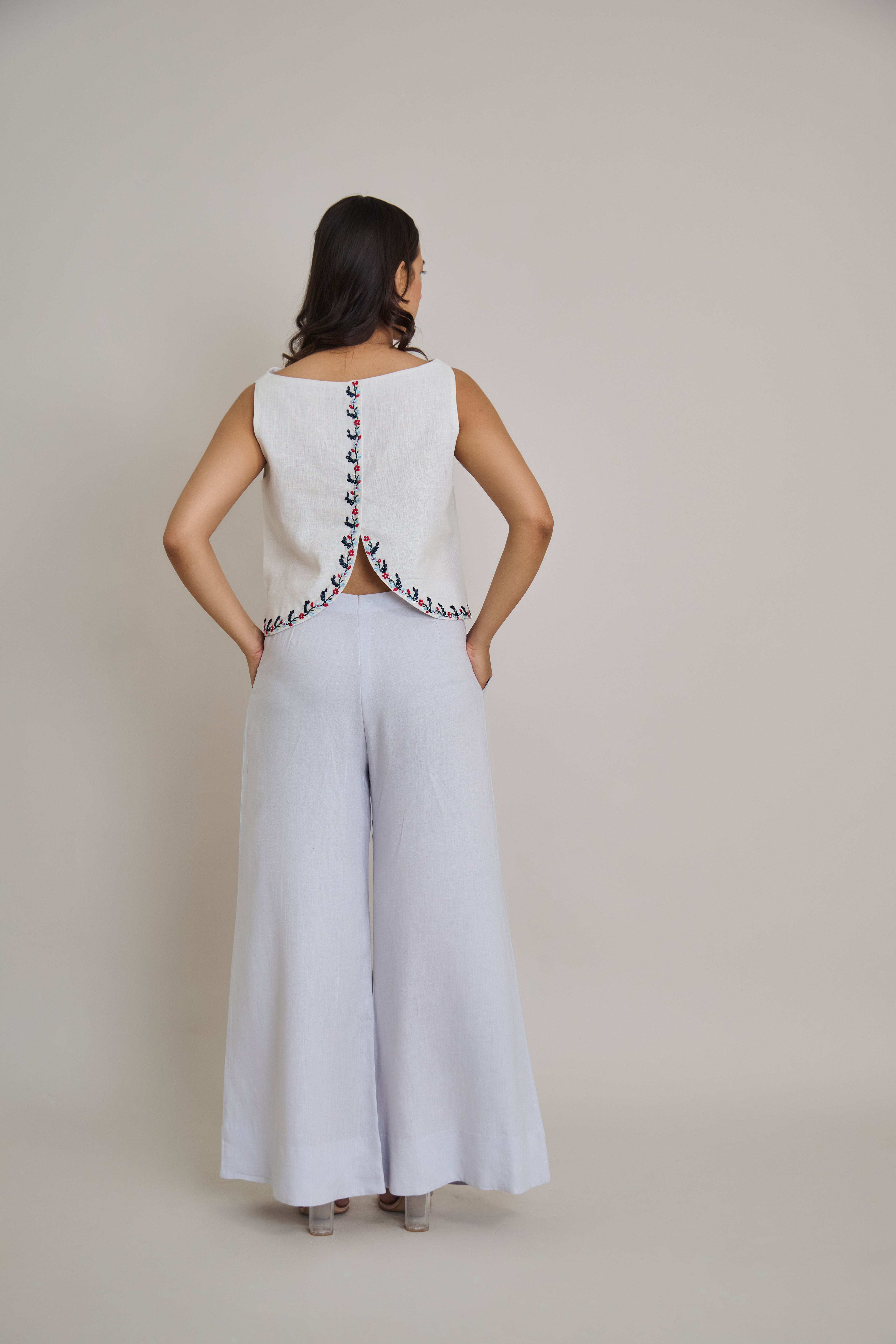 The Conscious White Top