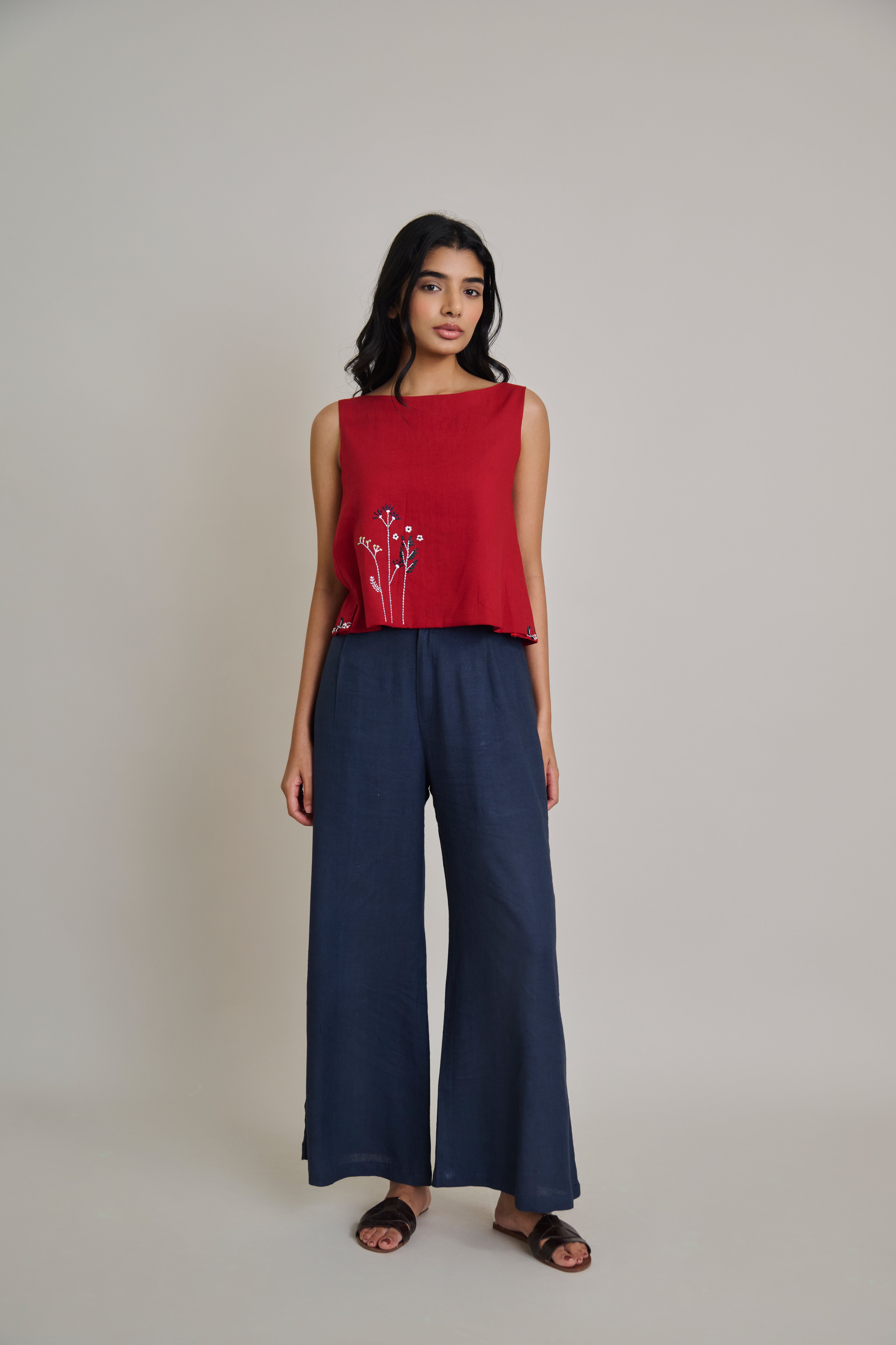 The Red Bliss Top