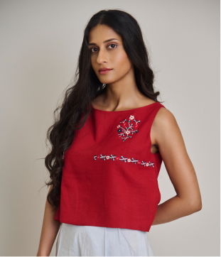 The Classic Red Maison