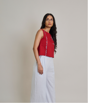 The Classic Red Maison